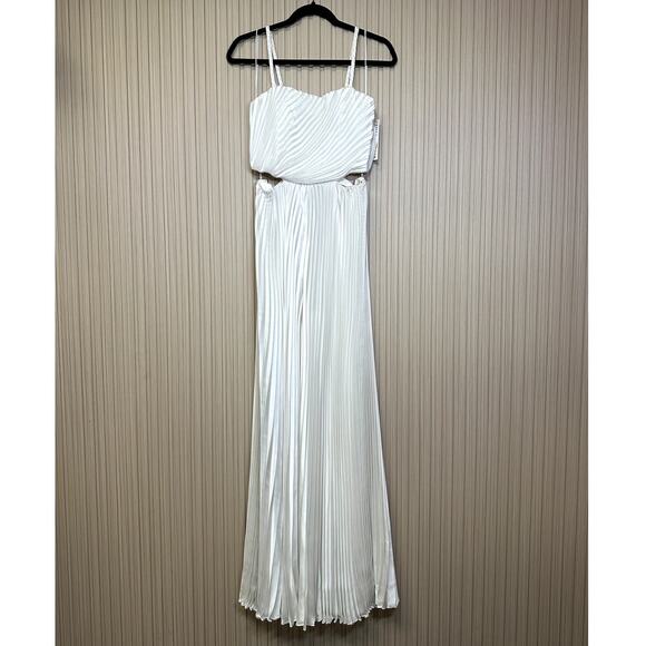 Alice + Olivia Women's Powell Jumpsuit in White Size 6 - Picture 1 of 7